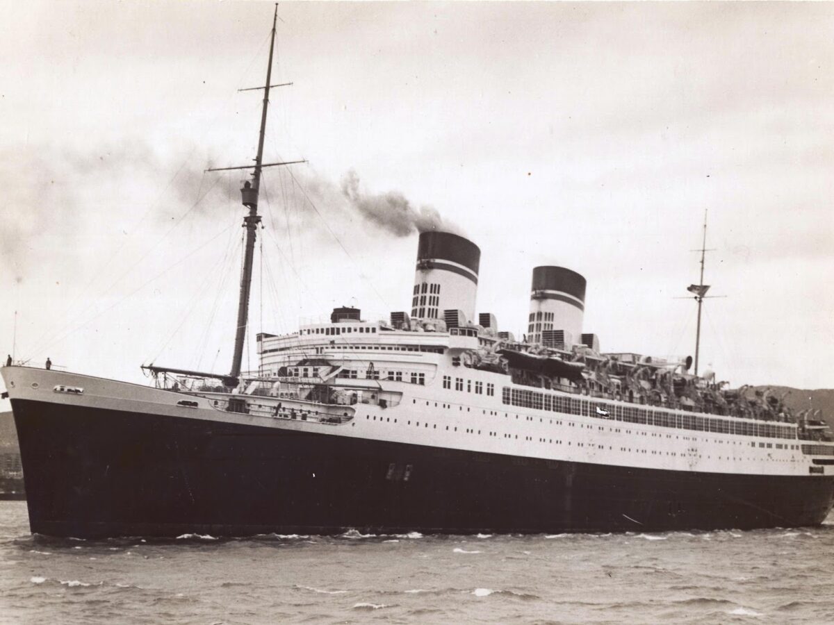 Percorsi storici della nostra gloriosa Marineria.Ricordi di Fatti e di Valorosi Uomini di Mare della nostra grande storia !Pensieri ed esternazioni del Com.te Sup Raffaele Minotauro